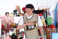 ロングコートダディ堂前