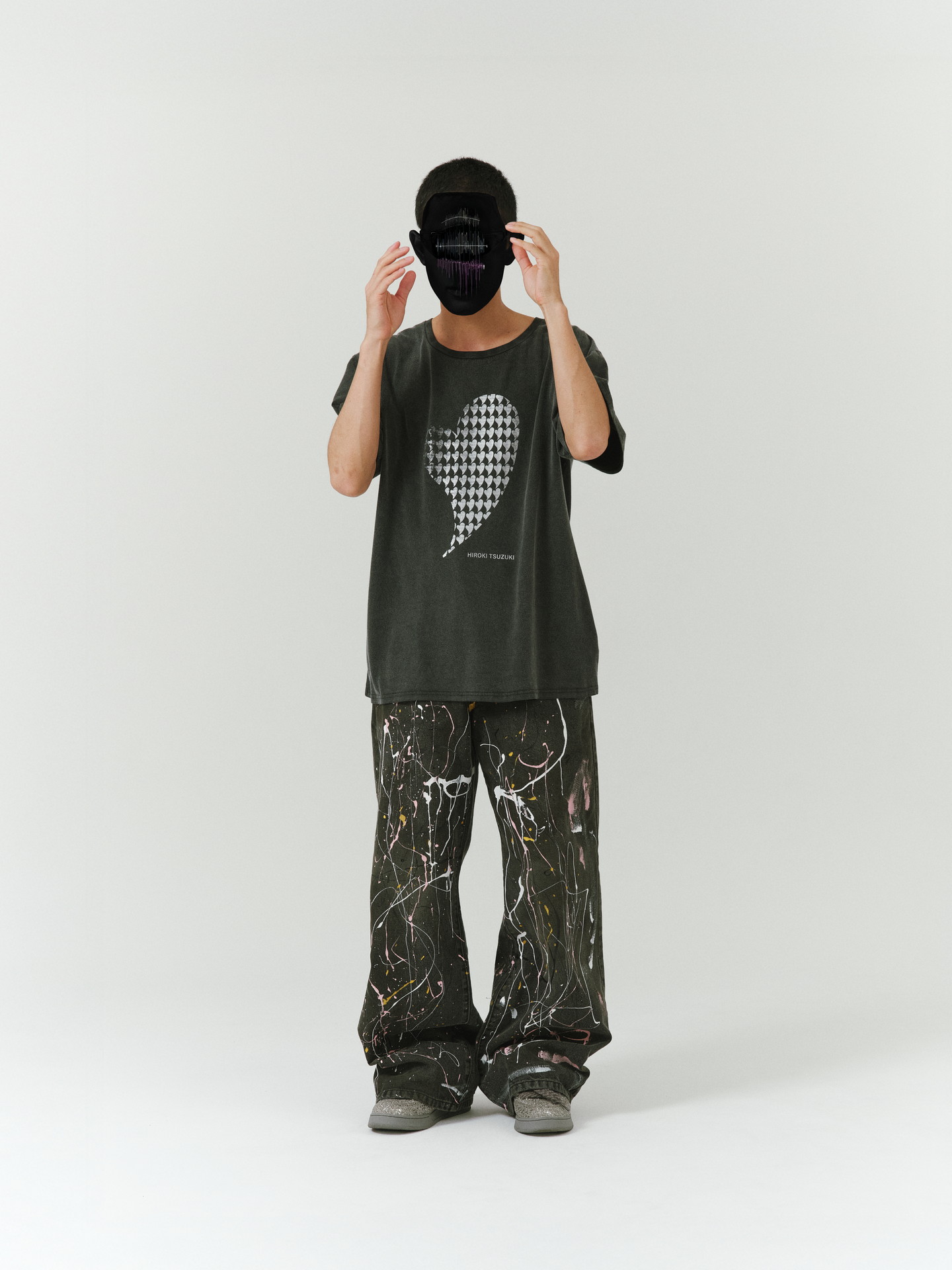 「HIROKI TSUZUKI」25SSコレクションのコーディネート