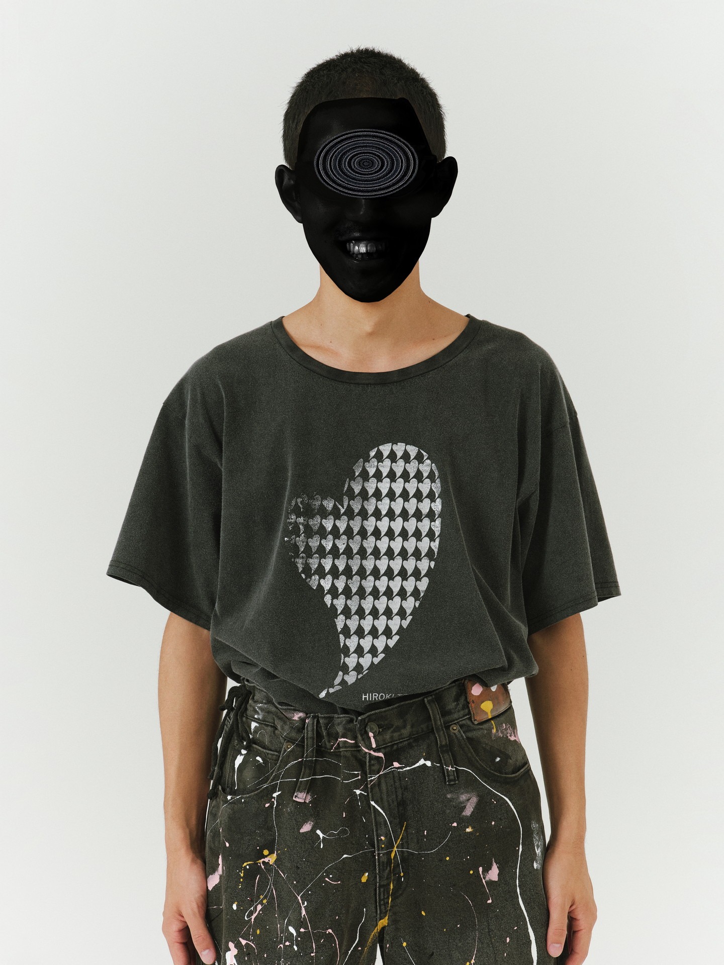 「HIROKI TSUZUKI」25SSコレクションのコーディネート