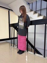 三四郎「フォトTシャツ」の着用イメージ