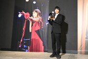 中森明菜の写真展のオフィシャルカメラマンを務めたかが屋・加賀