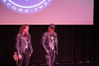 フィンランド初の漫才コンテスト「Hypeconin manzai-kilpailu」の様子