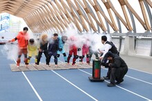 「火曜は全力！華大さんと千鳥くん」のワンシーン