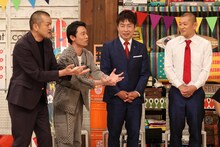 左から、カミナリとU字工事