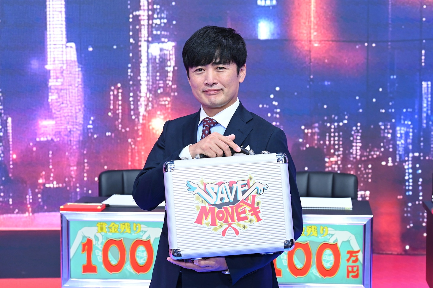 劇団ひとり