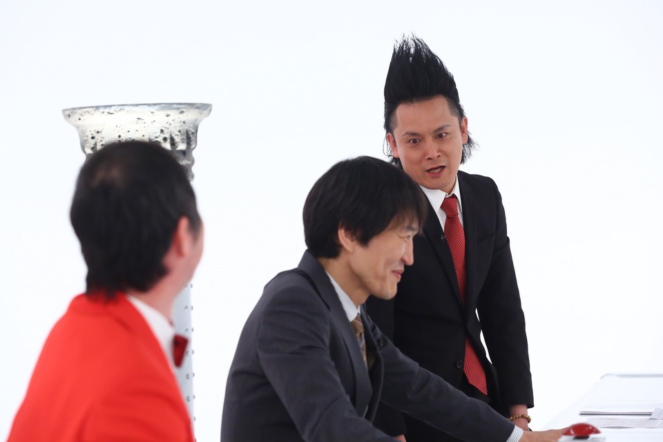 「千原ジュニアの座王」のワンシーン