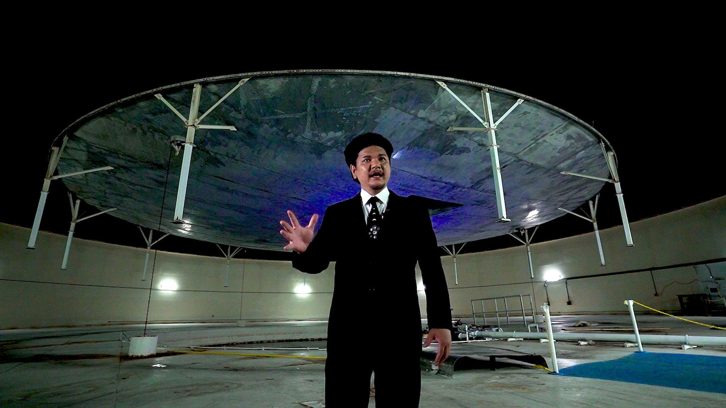 Mr.都市伝説 関暁夫