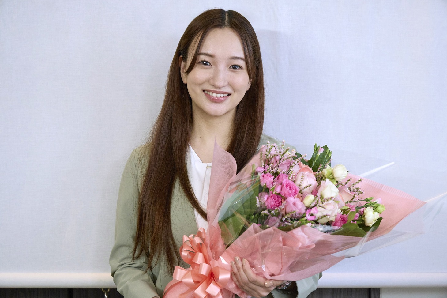 クランクアップを迎えた華優希