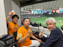 「ビバ・ラ・ジオ」に出演したナイツ