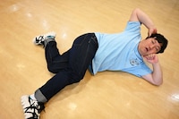 ロングコートダディ兎