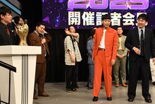 うしろの真空ジェシカ川北から「（今年のM-1に）出ません」と言うよう指示されるバッテリィズ