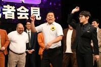 インディアンスから改名した、ちょんまげラーメン。「ラーメン」にまつわるボケは多数あるものの「ちょんまげ」は使い勝手が悪いと嘆く