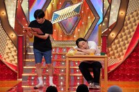 ファイナルステージでネタを披露するかが屋