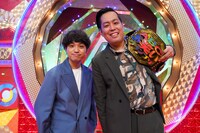 「第46回ABCお笑いグランプリ2025」で優勝したエバース