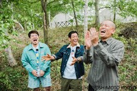 インタビュー中の明石家さんまとタカアンドトシ