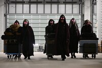 「放送局占拠」場面写真