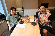 TBS Podcast「ラブレターズの階段腰掛け男」初回収録を終えたラブレターズ