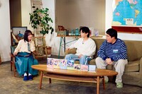 左から野口衣織、マヂカルラブリー