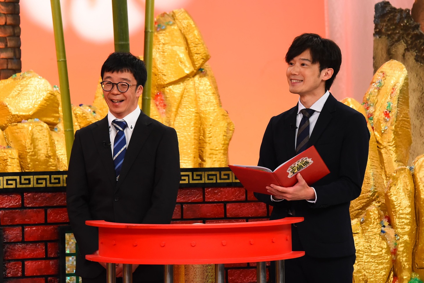 左から伊原薫、川島壮雄アナウンサー