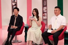 左から郷ひろみ、森香澄、アンタッチャブル山崎