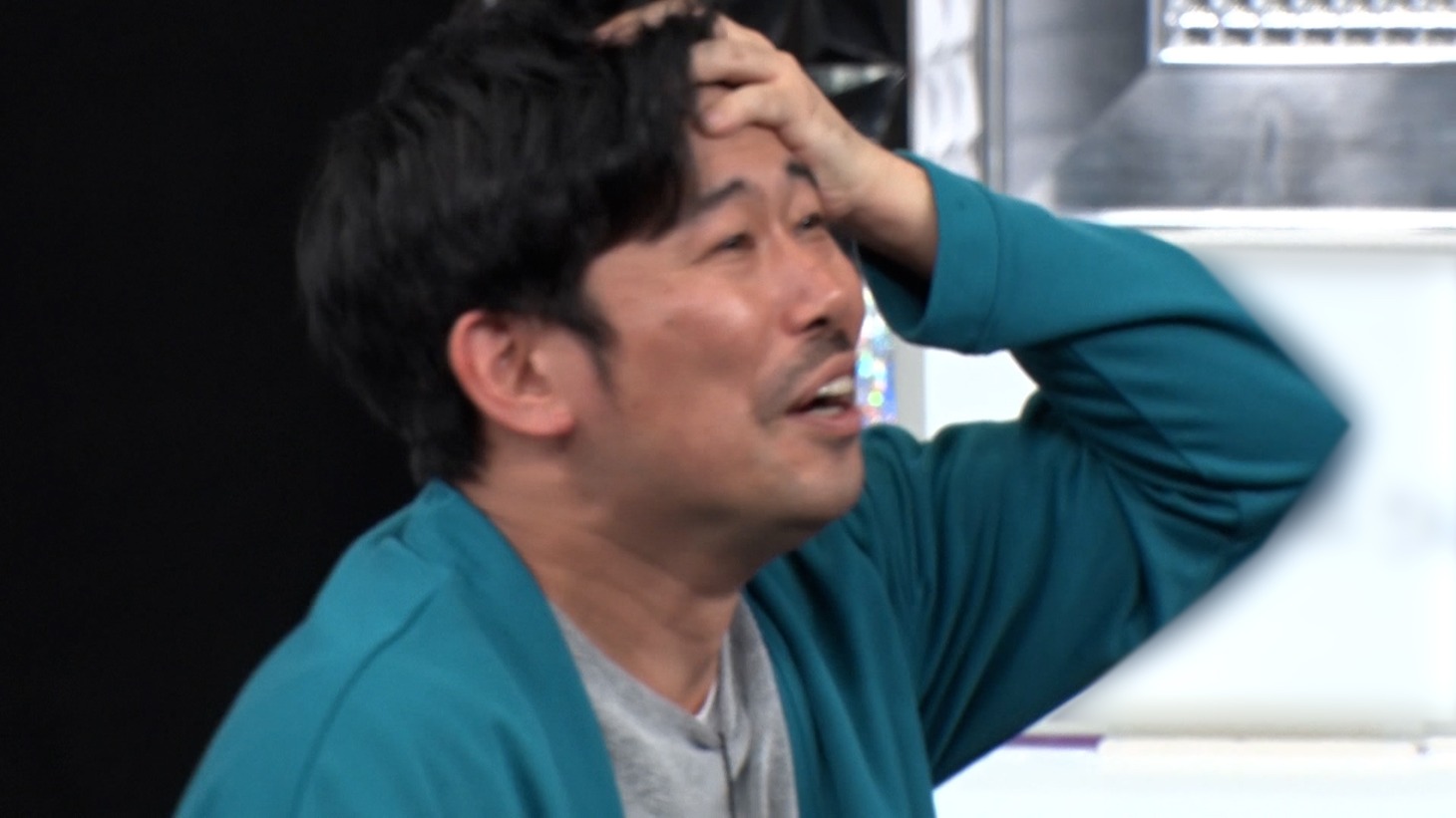 岡野陽一