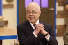 「これ余談なんですけど…」に出演する小堺一機