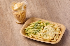 「やすとものいたって真剣です」で生まれたポテトフライ「じゃがって真剣です」