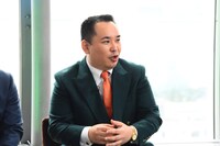 ミルクボーイ内海