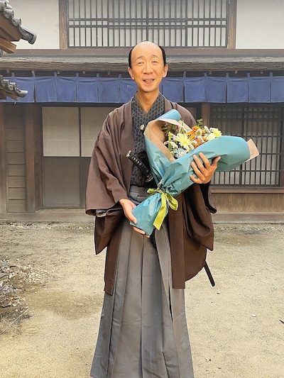 大河ドラマ「べらぼう」クランクアップを迎えたひょうろく