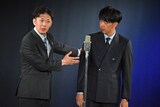 漫才を披露するCITY