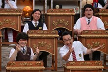 前列左から、本村健太郎、福澤朗、後列左から、ふかわりょう、マヂカルラブリー村上