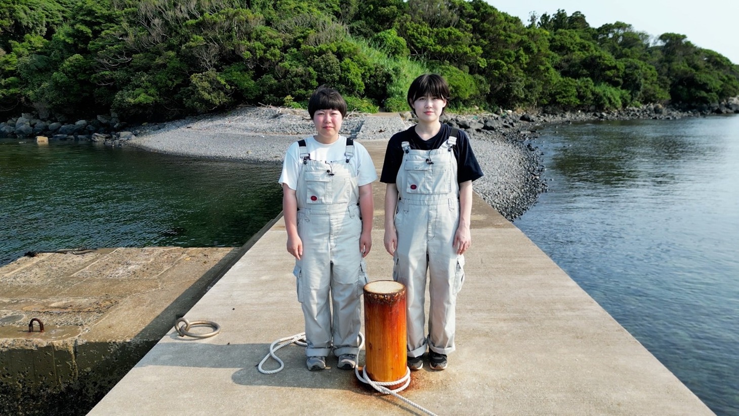「にぼしいわしのお笑いサバイバル 笑が島」より