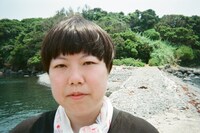 「にぼしいわしのお笑いサバイバル 笑が島」より