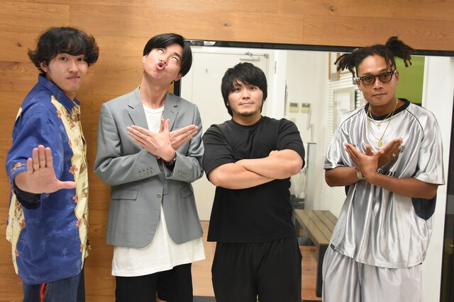 左からジャンク、凛凛パーカー