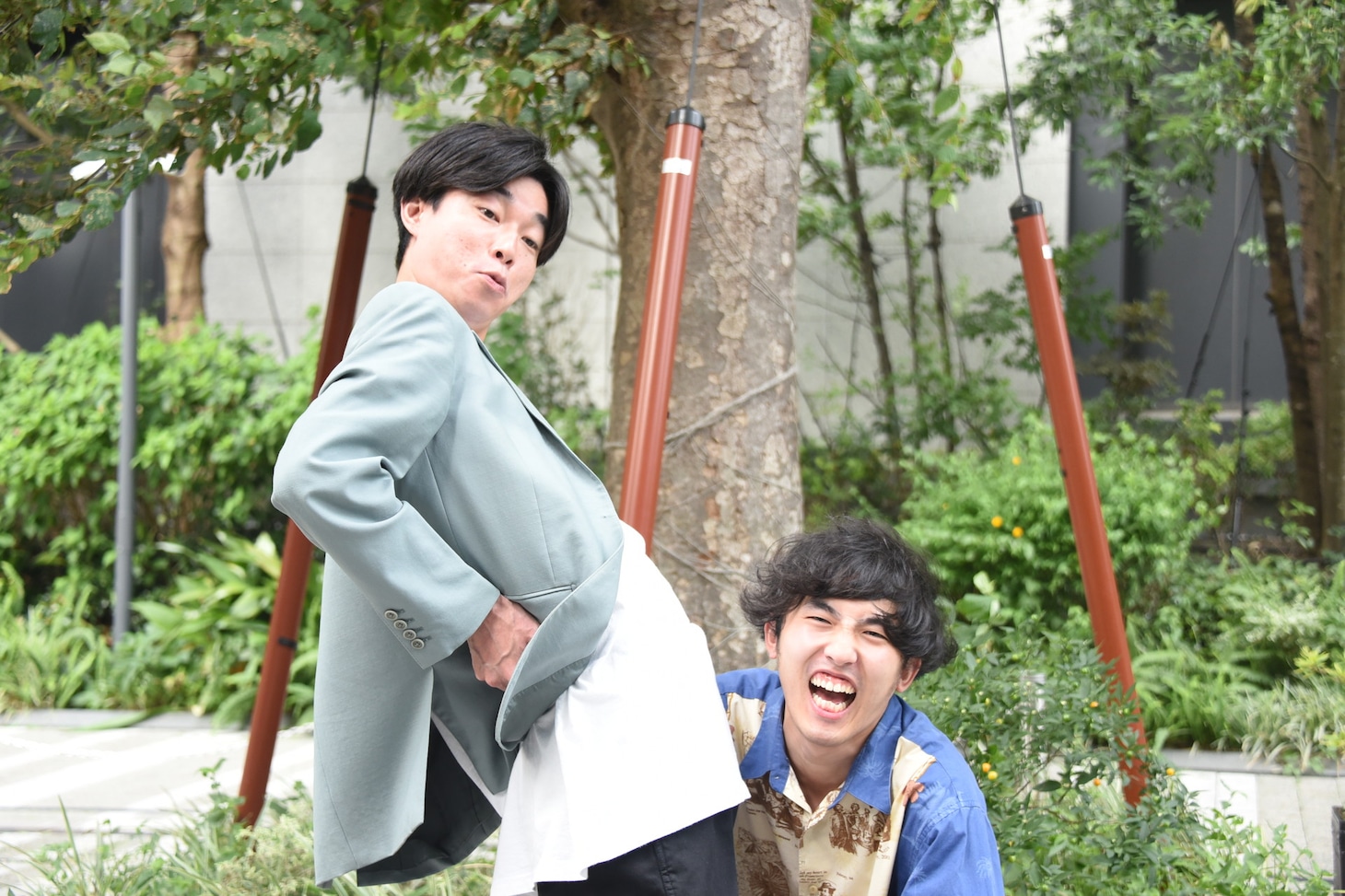 ジャンク。左から山下、小森