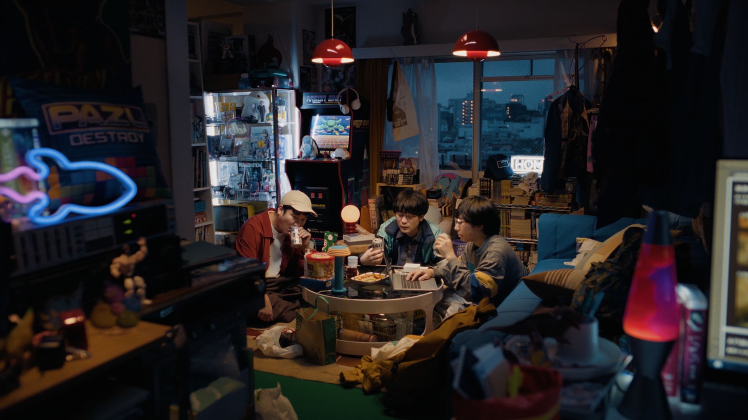 「サントリー生ビール」CM「UNDEAD」編より
