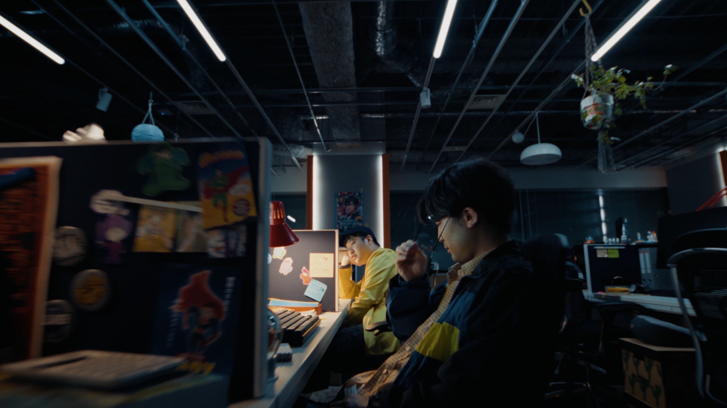 「サントリー生ビール」CM「UNDEAD」編より