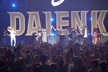 BLUE ENCOUNTのライブの様子