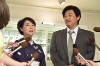 「架空名作劇場」に出演する友近とアルコ＆ピース平子