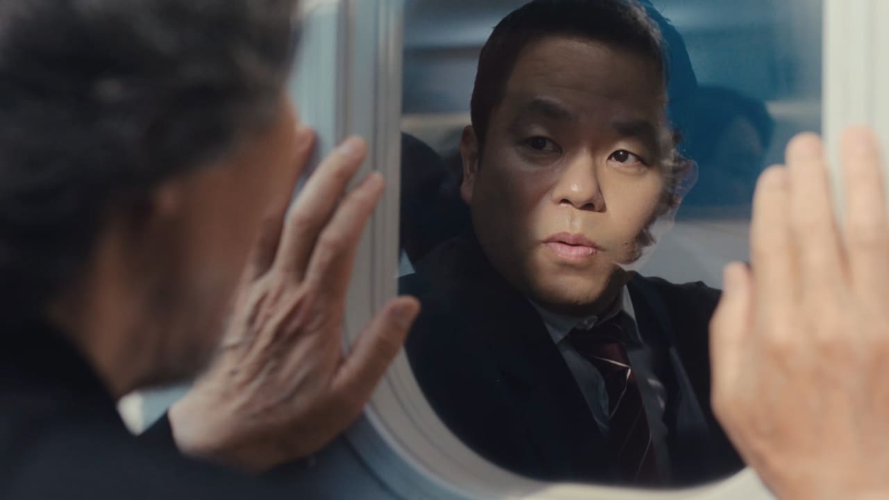 「求人ボックス」のCM「飛行機」編より