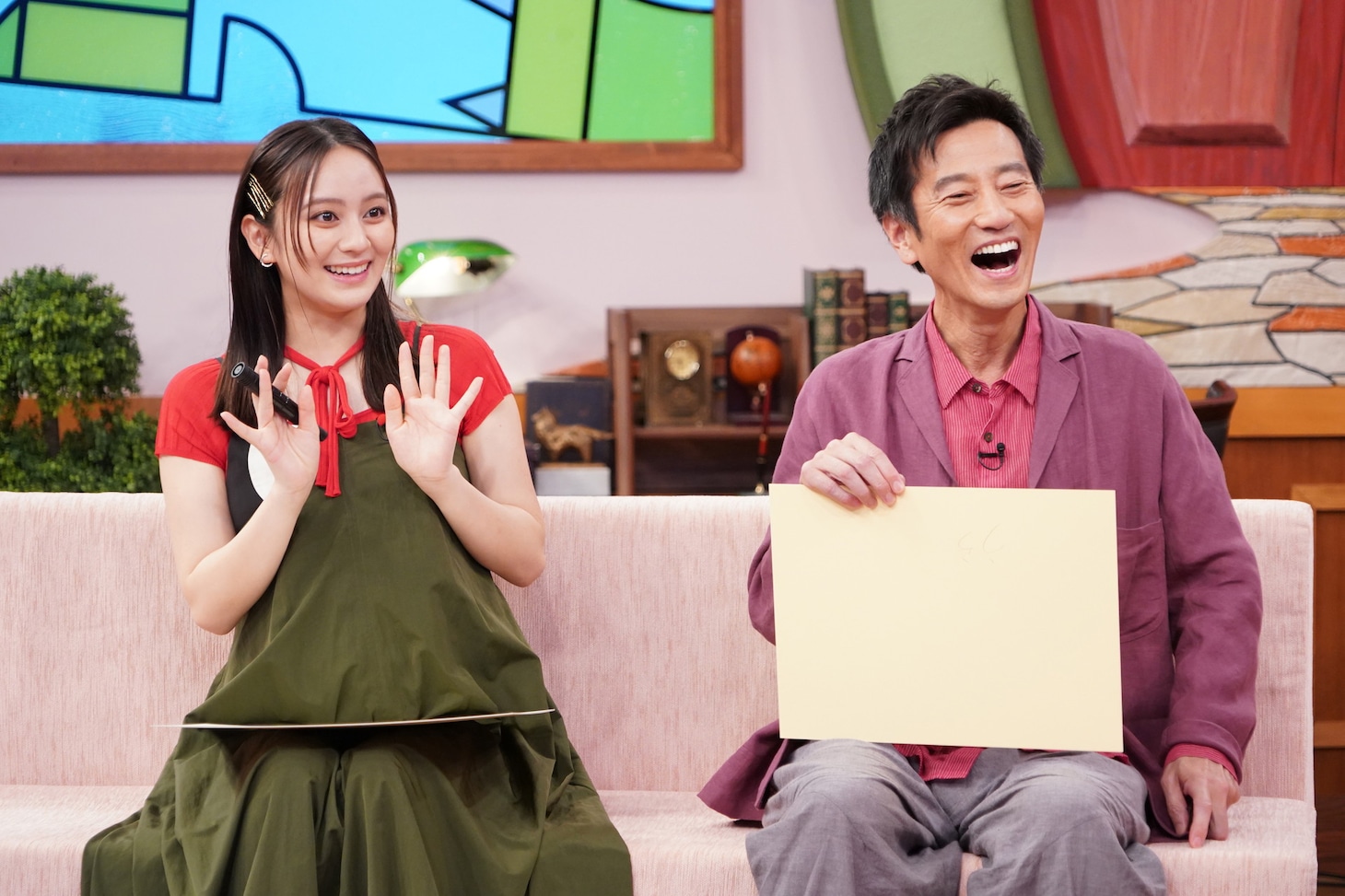 左から岡田結実、津田寛治