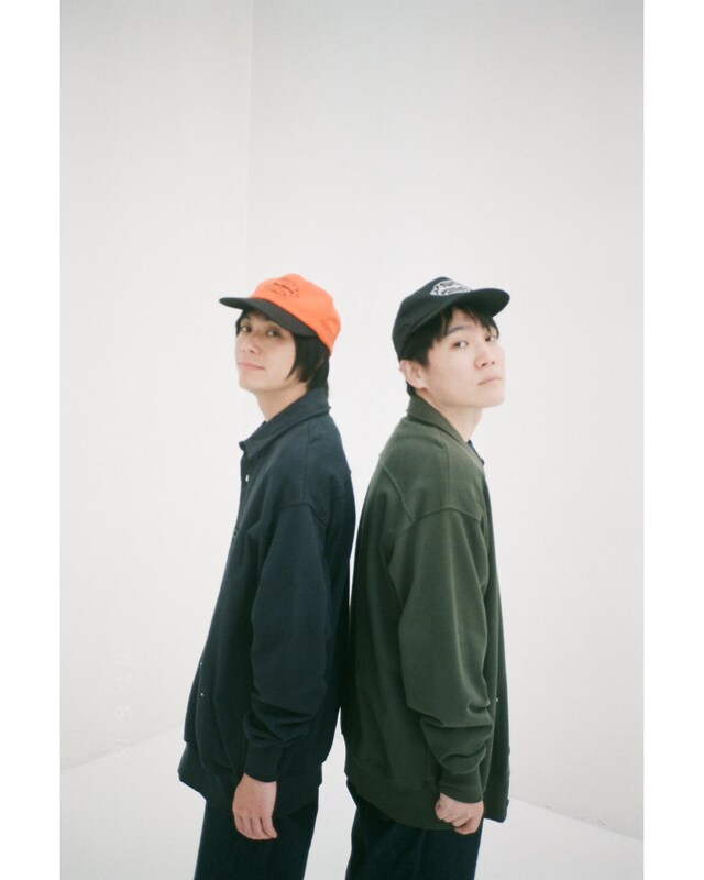 左から小山田壮平、ランジャタイ国崎