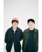 左から小山田壮平、ランジャタイ国崎。