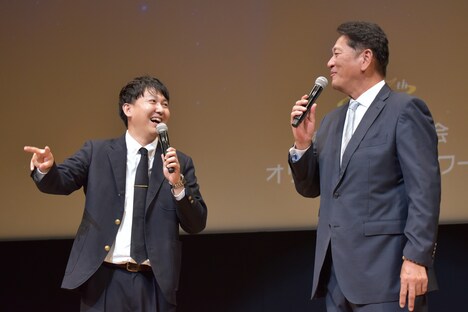 野球談義を楽しむ(左から)バッテリィズ寺家、佐々木主浩