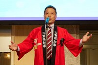 一見勝之知事