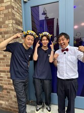 左から、東野幸治、渡辺翔太、さらば青春の光・森田