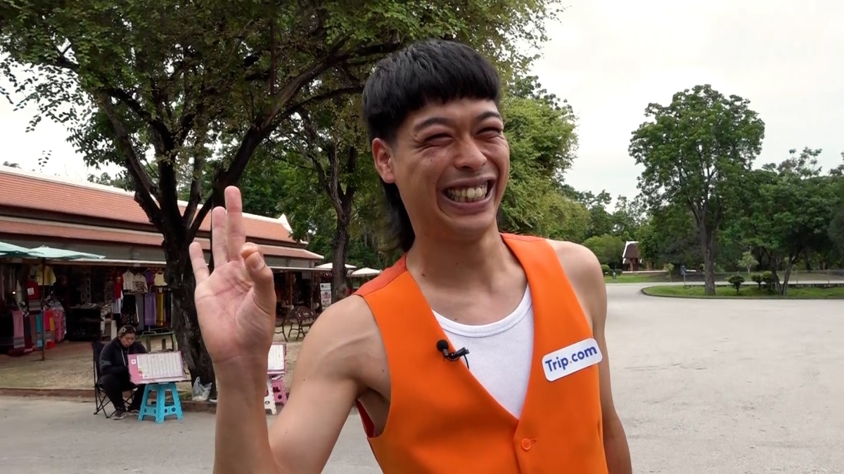 タイを訪れるバッテリィズ・エース