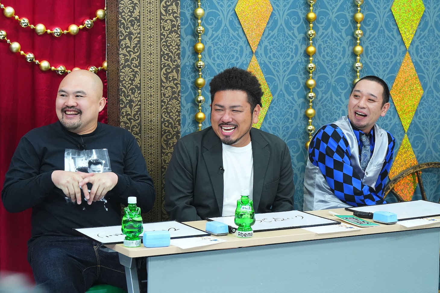 審査員の鬼越トマホークと千鳥・大悟