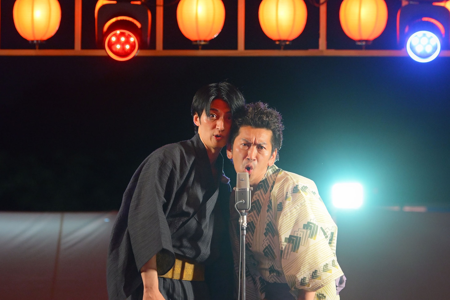 ツートライブ