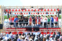「マンゲキ夏祭り2025」オープニングの様子